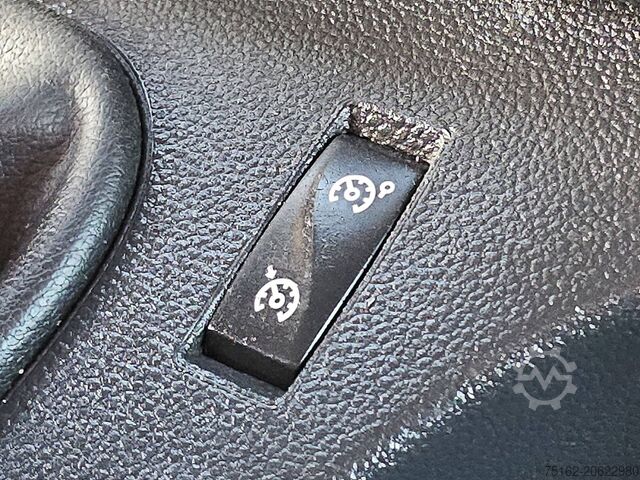 High-roof van RENAULT MASTER 2.3 L3H2 Dubbellucht AC!