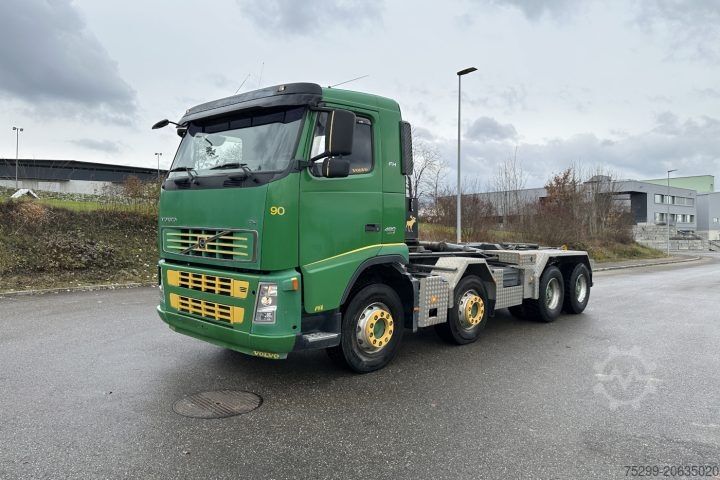 Roll-off tipper truck Volvo FH-480 8x4R Moser / Swiss-Vehicle