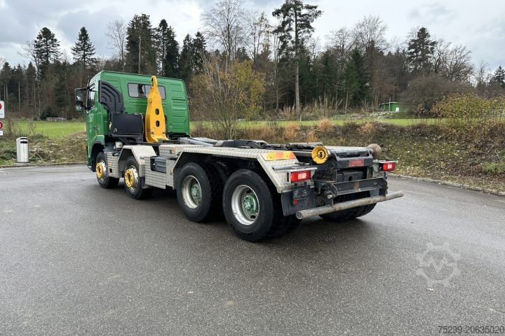 Roll-off tipper truck Volvo FH-480 8x4R Moser / Swiss-Vehicle