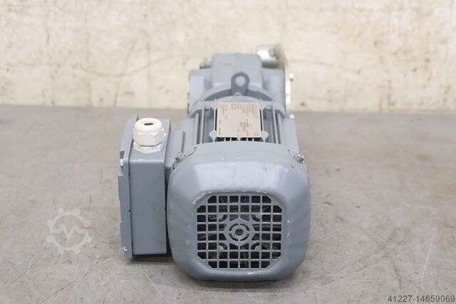 Geared motor 0.55 kW 72 rpm SEW-Eurodrive SA37 DRS71M4