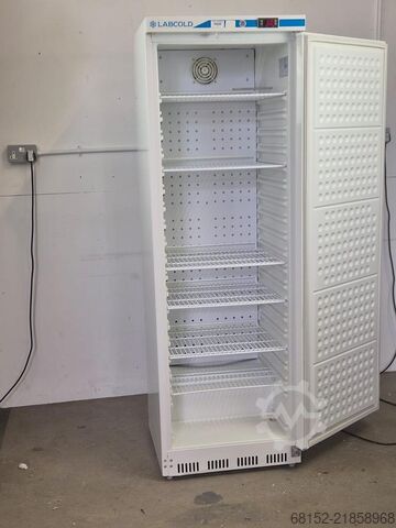 Labcold Pharmacy Refrigerator, Model RLPR1514 Labcold RLPR1514