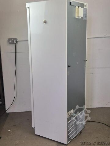 Labcold Pharmacy Refrigerator, Model RLPR1514 Labcold RLPR1514