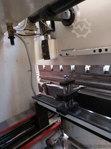 CMU folding press 4000 x 100 ton with visual display PIEGATRICE CMU  4000 X 100 TON BT 100/40