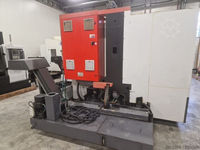 Bearbeitungszentrum EMCO MC 1200