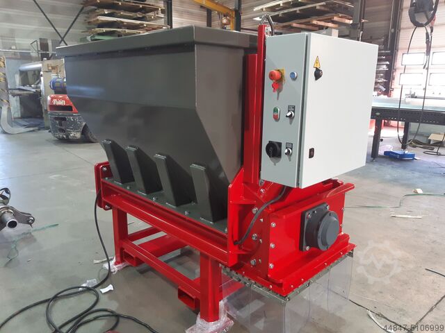 Pre shredder PYTHON LUMAGO D.S.C. Dutch Shredder Company PYTHON 1300