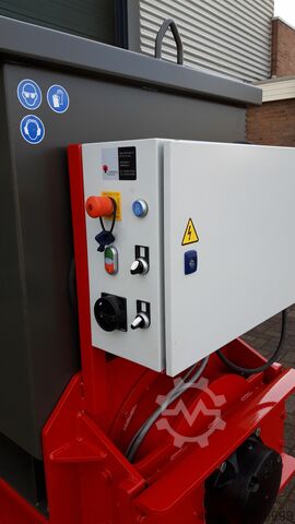 Vorbrecher Schredder PYTHON LUMAGO D.S.C. Dutch Shredder Company PYTHON 1300