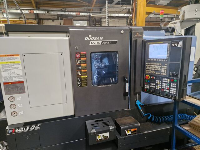 CNC-Drehmaschine Doosan Lynx 220 LSYC