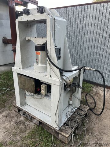 Hydraulic press Lukas Hydraulik 60T