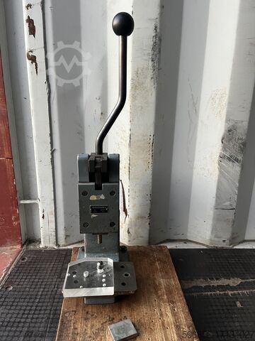 Machining center STEINEL Stössel PHK 8