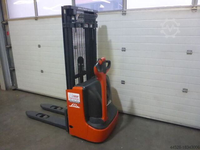 High Lift stacker Linde L10