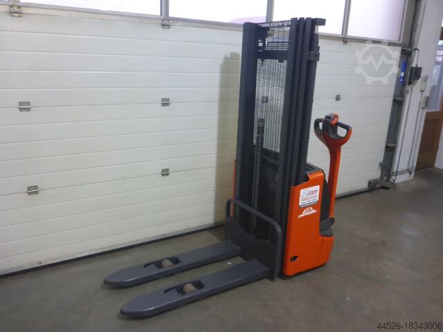 High Lift stacker Linde L10
