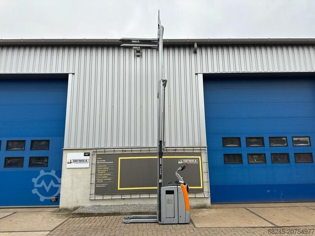 Elektrischer Triplex-Stapler Still EXV SF 14, Hubhöhe 5.016 mm STILL EXV SF 14