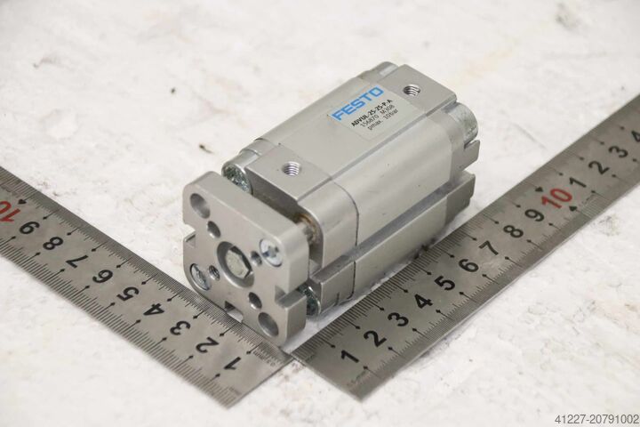 Kompaktzylinder Festo ADVUL-25-25-P-A  Hub 25 mm