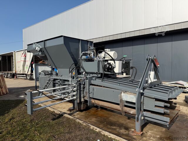 Automatic baling press HSM VK 4812P HSM VK 4812P