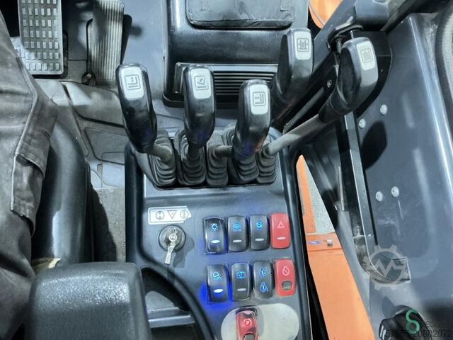 Gabelstapler Doosan D90S-7