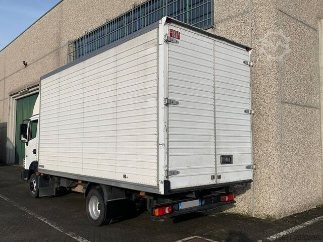 Kastenwagen Nissan Atleon 35 Furgone 5 mt. Km 140.000