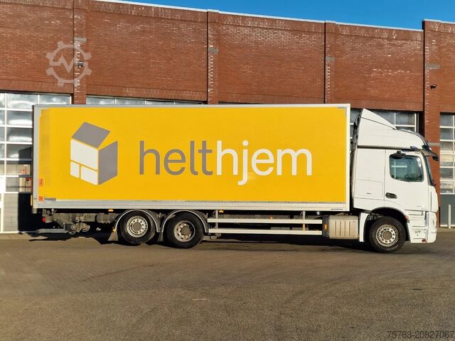 Koffer Mercedes-Benz Actros 2546 6x2 Streamspace - Box with sidedoor...