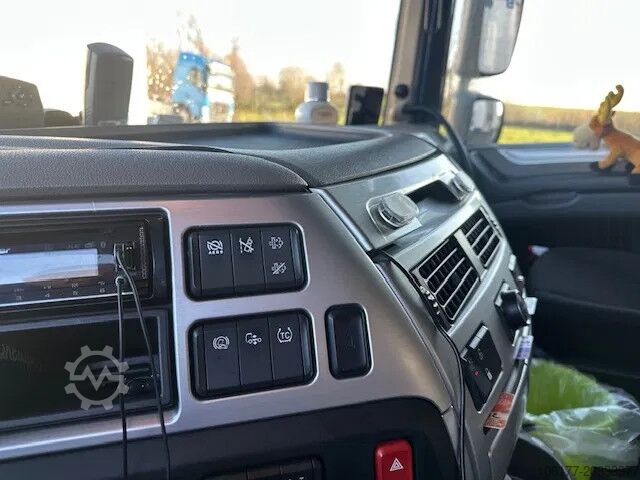 Standard-SZM DAF XF 480 ADR / NACHTCHAUFFAGE - CHAUFFAGE DE NUIT...