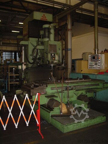 Vertical milling machine Droop + Rein FS130