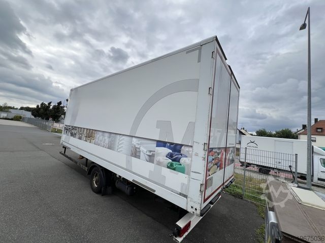 Box trailer Saxas AKD 71-5-DZ Tandem 7,1m Koffer Durchladen
