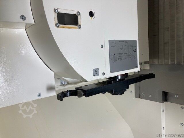 Vertikales Bearbeitungszentrum DMG-Mori M1