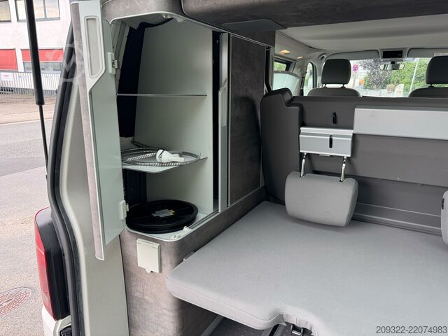 Campervan Volkswagen California Coast 2022 | Cambio automatico | Tetto a soffietto