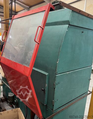Zahnrad-Abwälzfräsmaschine CELTA C-4