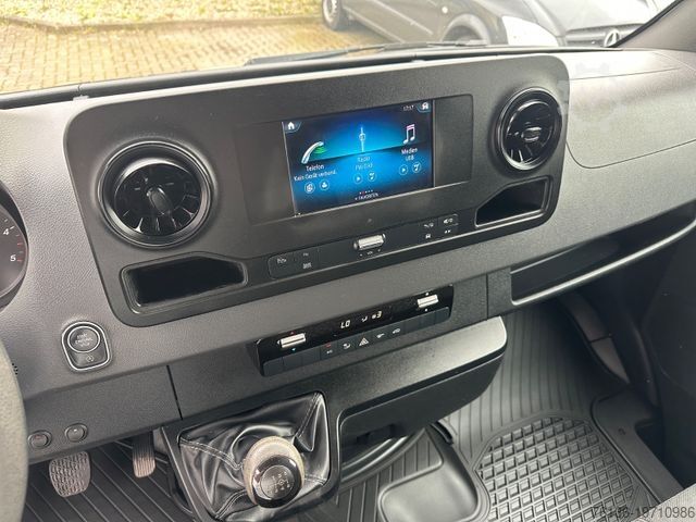High top van MERCEDES-BENZ Sprinter 316 CDI Klima Werkstatt AHK Kamera Temp