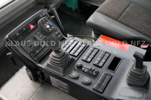 Three-sided tipper truck MERCEDES-BENZ Unimog U427 3-Seitenkipper 4x4 Kamera Euro 6