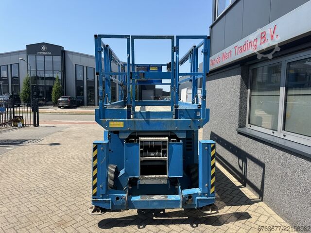 Genie GS 2669 RT Hebebühne / Arbeitsbühne / Scherenbühne 10 m Arbeitshöhe, 4x4, Kubota Diesel, Bauja GENIE GS 2669 RT  Hoogwerker / Arbeitsbuhne / Sciccor 10M werkhoogte 4x4 kubota Diesel 2014