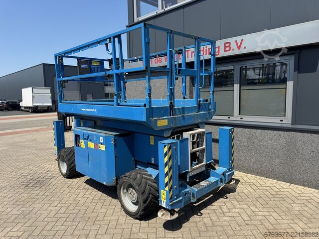 Genie GS 2669 RT Hebebühne / Arbeitsbühne / Scherenbühne 10 m Arbeitshöhe, 4x4, Kubota Diesel, Bauja GENIE GS 2669 RT  Hoogwerker / Arbeitsbuhne / Sciccor 10M werkhoogte 4x4 kubota Diesel 2014