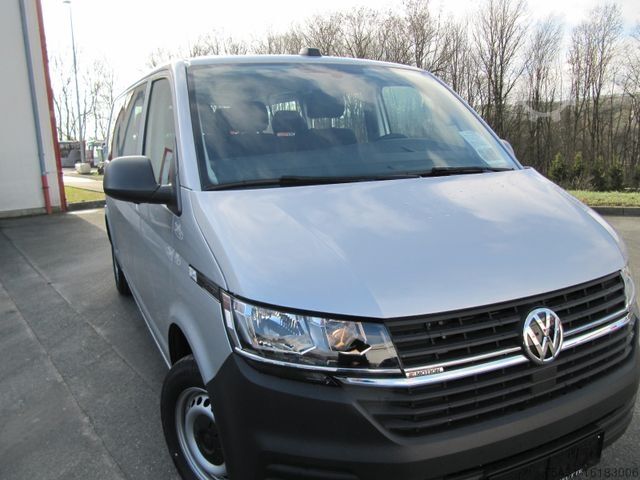Kleinbus VOLKSWAGEN T6.1 Transporter Kombi Kombi lang 4MOTION 4x4