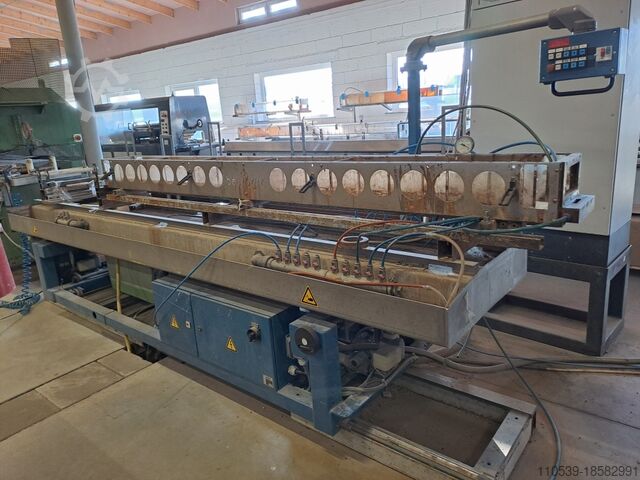 WPC/PVC co-extrusion line Cincinnati Fiberex T58