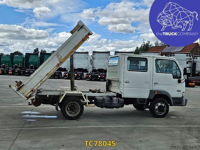 Tipper Nissan Cabstar 120cv dc benne