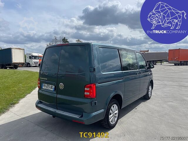 Passenger transportation Volkswagen Transporter L1H1 5-PLACES