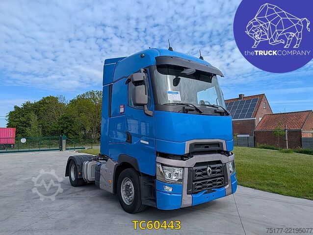 Standard-SZM Renault T 520