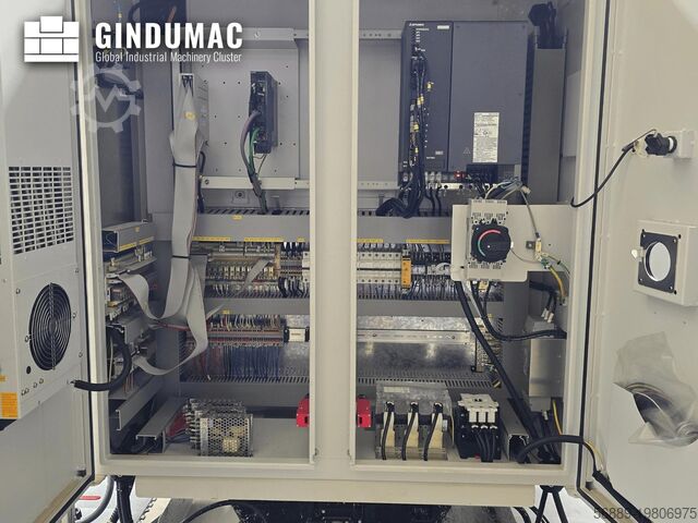 Vertical Machining Centre Akira Seiki PC700HSC