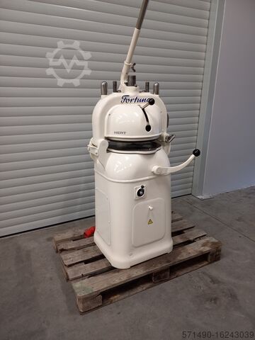 Brötchenmaschine Fortuna Semi-automatic