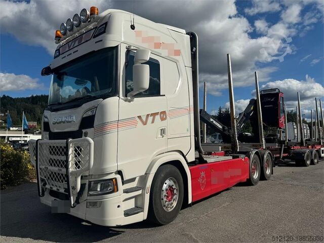 Log transporter Scania S730 Timber truck without crane.