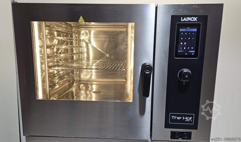 Combi steamer with direct steam Lainox LVET072