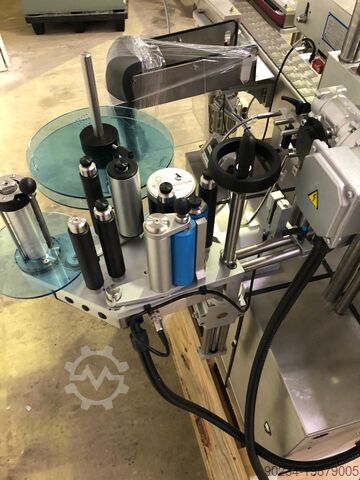 Premier Labelers Modell P150 Manipulationssichere Etikettiermaschine PREMIER LABELERS P150