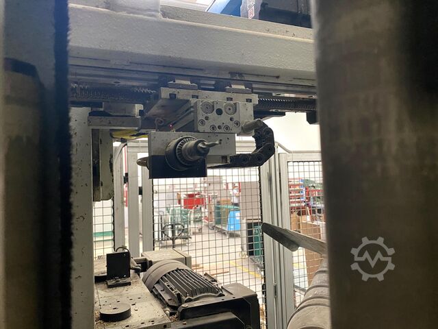 Bearbeitungszentrum mit Durchlauf BREMA VEKTOR PI25-11 1R8-1GF-1MI