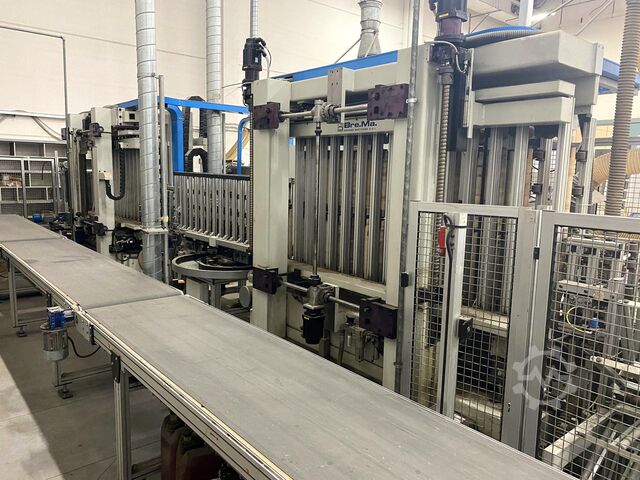 Bearbeitungszentrum mit Durchlauf BREMA VEKTOR PI25-11 1R8-1GF-1MI