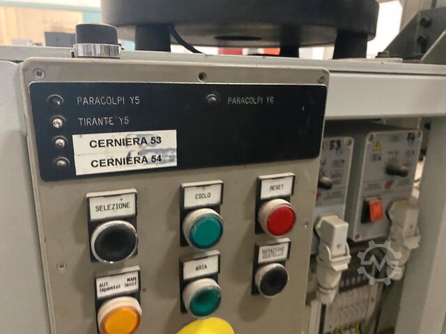 Bearbeitungszentrum mit Durchlauf BREMA VEKTOR PI25-11 1R8-1GF-1MI