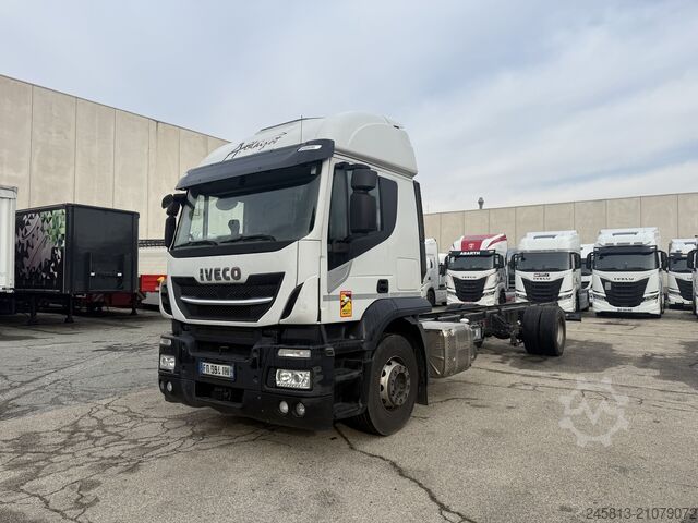 LKW-Fahrgestell Iveco STRALIS 310