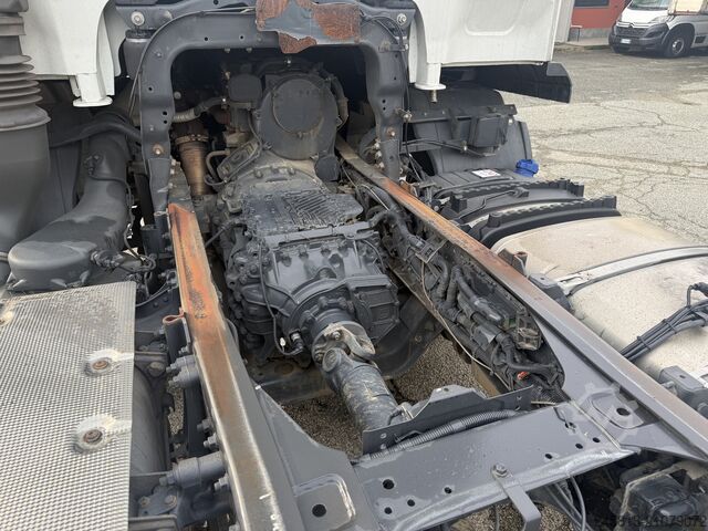 LKW-Fahrgestell Iveco STRALIS 310