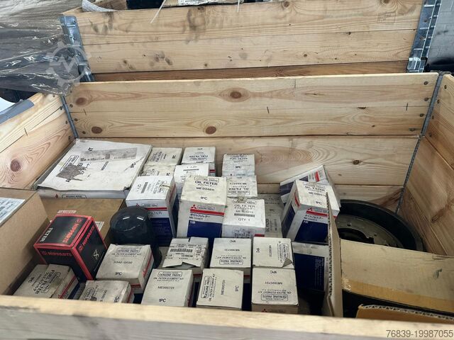 Mitsubishi Canter Fuso, Pajero, L200, L300, L400 8000 pcs. NEW!!! Mitsubishi Canter Fuso, Pajero, L200, L300, L400 8000 pcs...