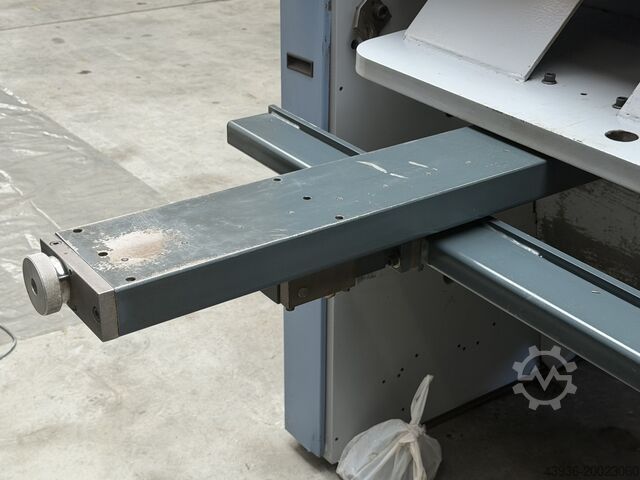 Guillotine SAFAN - HT 255-8 Safan HT 255-8