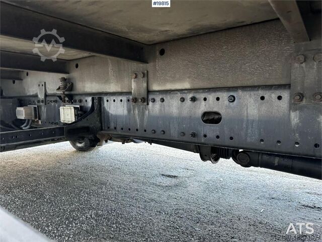 Box body MAN TGL 12.220 box truck w/ liftgate WATCH VIDEO