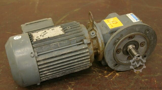 Gear motor 0.55 kW 48 rpm SEW-EURODRIVE SF32 DT80K4
